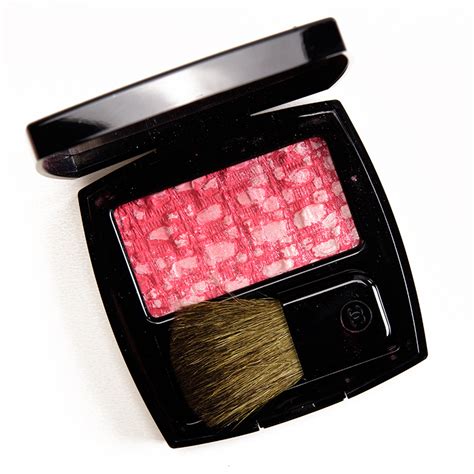 chanel tweed cherry blossom|Les Tissages de Chanel Blush Duo Tweed Effect .